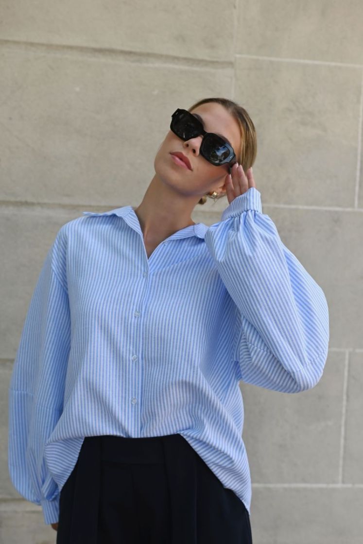  Bluewhitestripe