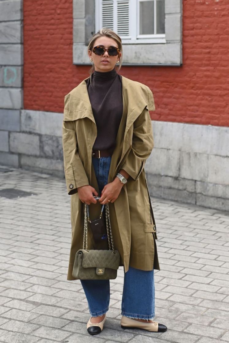 MILITAIRE